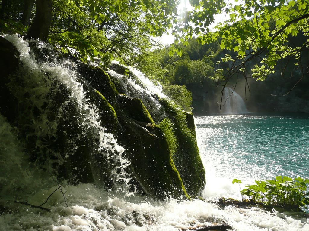 Plitvice Pansion Lovric Hotel Plitvicka Jezera Exterior photo